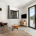 بيت ضيافة Sokol Stone House