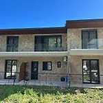 Sokol Stone House 게스트하우스
