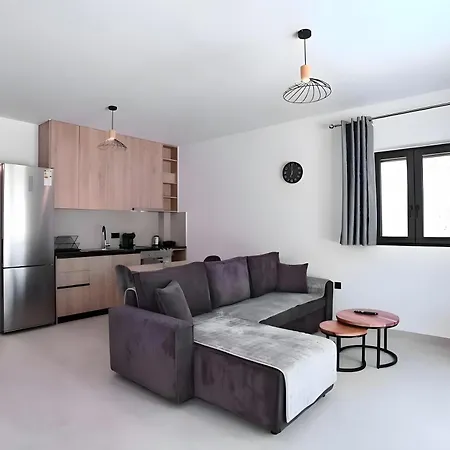 Sokol Stone House Vlikhón