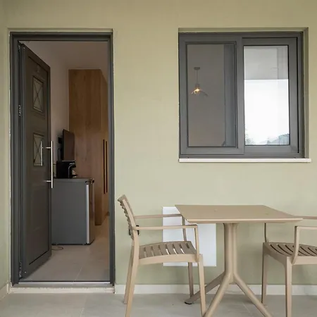 Sokol Stone House 게스트하우스 3*